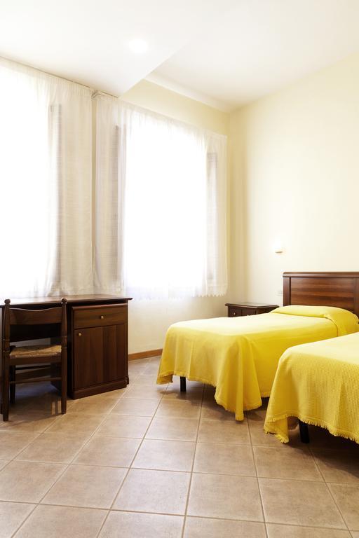 Hotel Savoia E Campana Montecatini Terme Zimmer foto