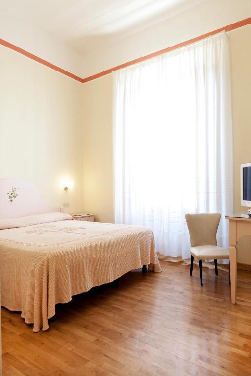Hotel Savoia E Campana Montecatini Terme Zimmer foto