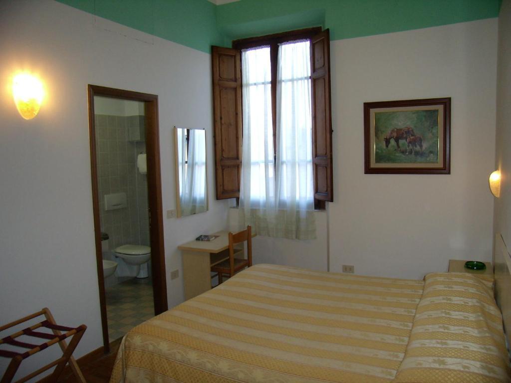 Hotel Savoia E Campana Montecatini Terme Zimmer foto