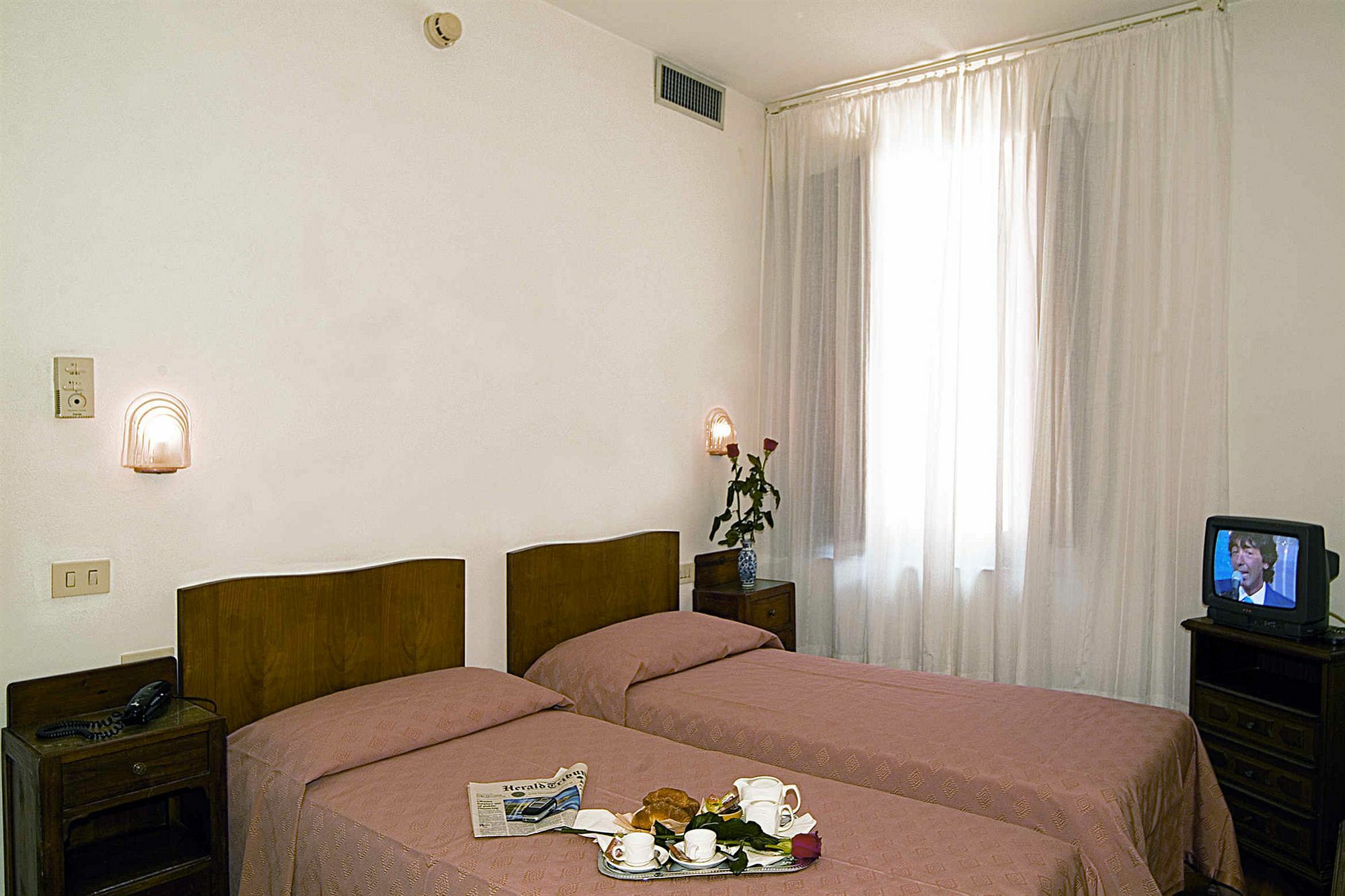 Hotel Savoia E Campana Montecatini Terme Exterior foto